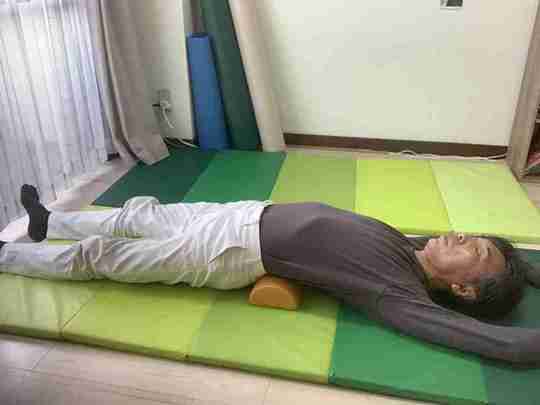 円背と平背 フラットバック についてー春日井市で腰痛や肩こりの原因となる不良姿勢でお悩みなら鍼灸マッサージ室ゆうせん 円背と平背 フラットバック についてー春日井市で腰痛や肩こりの原因となる不良姿勢でお悩みなら鍼灸マッサージ室ゆうせん